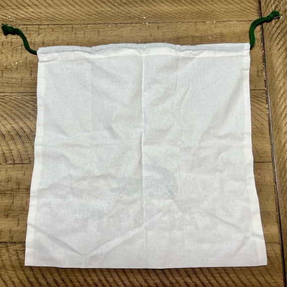 Lacoste bag - Picture 4 of 4